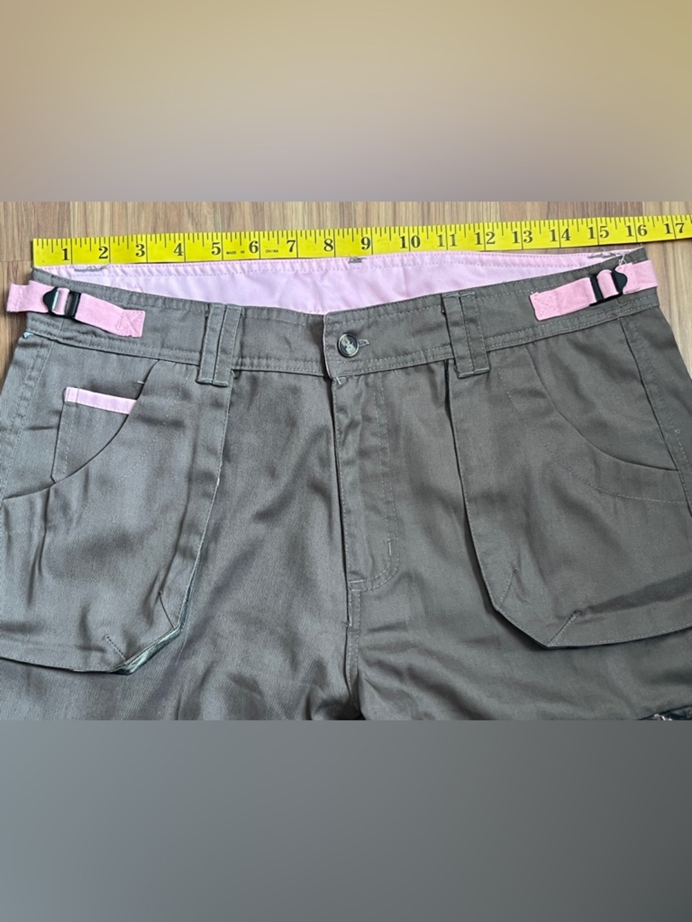 MASTER SPORTSWOMAN Convertible Cargo Pants Pink Trim Camo M - Picture 9 of 10